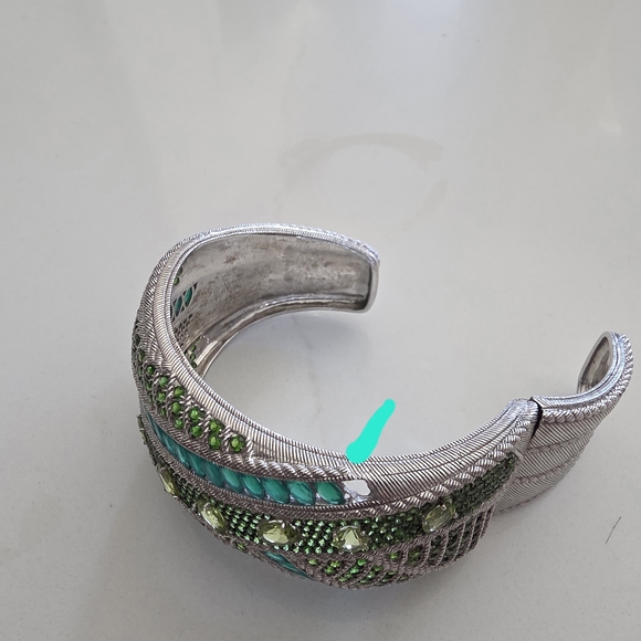 Judith Ripka Authentic Emerald & Silver and Silver Cuff Bracelet - Picture 8 of 9